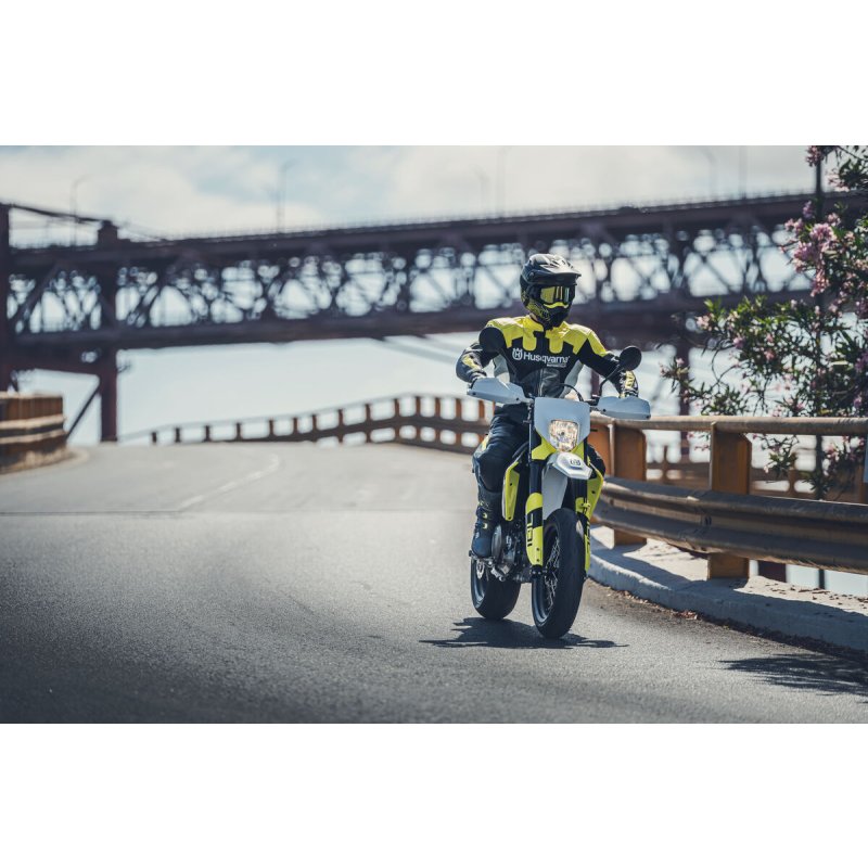 701 Supermoto - 7
