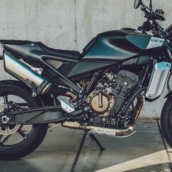 Vzhľad Husqvarna Svartpilen 801 2025