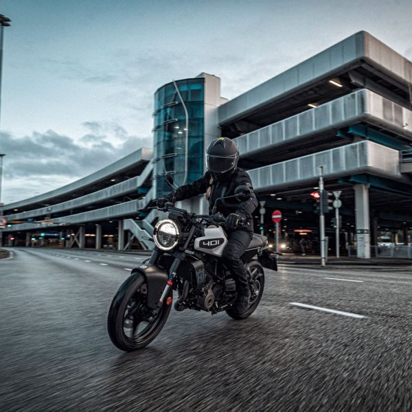 Pripojiteľnosť Husqvarna Vitpilen 401 2025