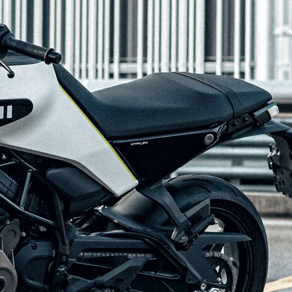 Sedadlo Husqvarna Vitpilen 401 2025
