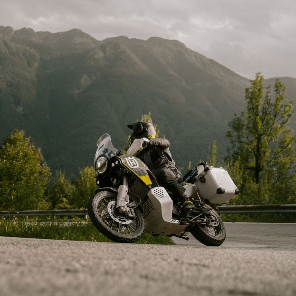 Jazdné režimy Husqvarna Norden 901 Expedition 2025