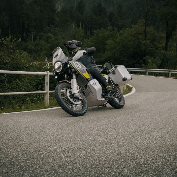 Tempomat Husqvarna Norden 901 Expedition 2025